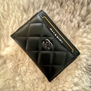 CHANEL cardholder